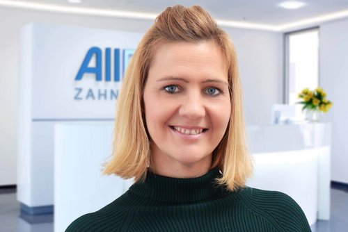 Portrait Kristin Michallik AllDent